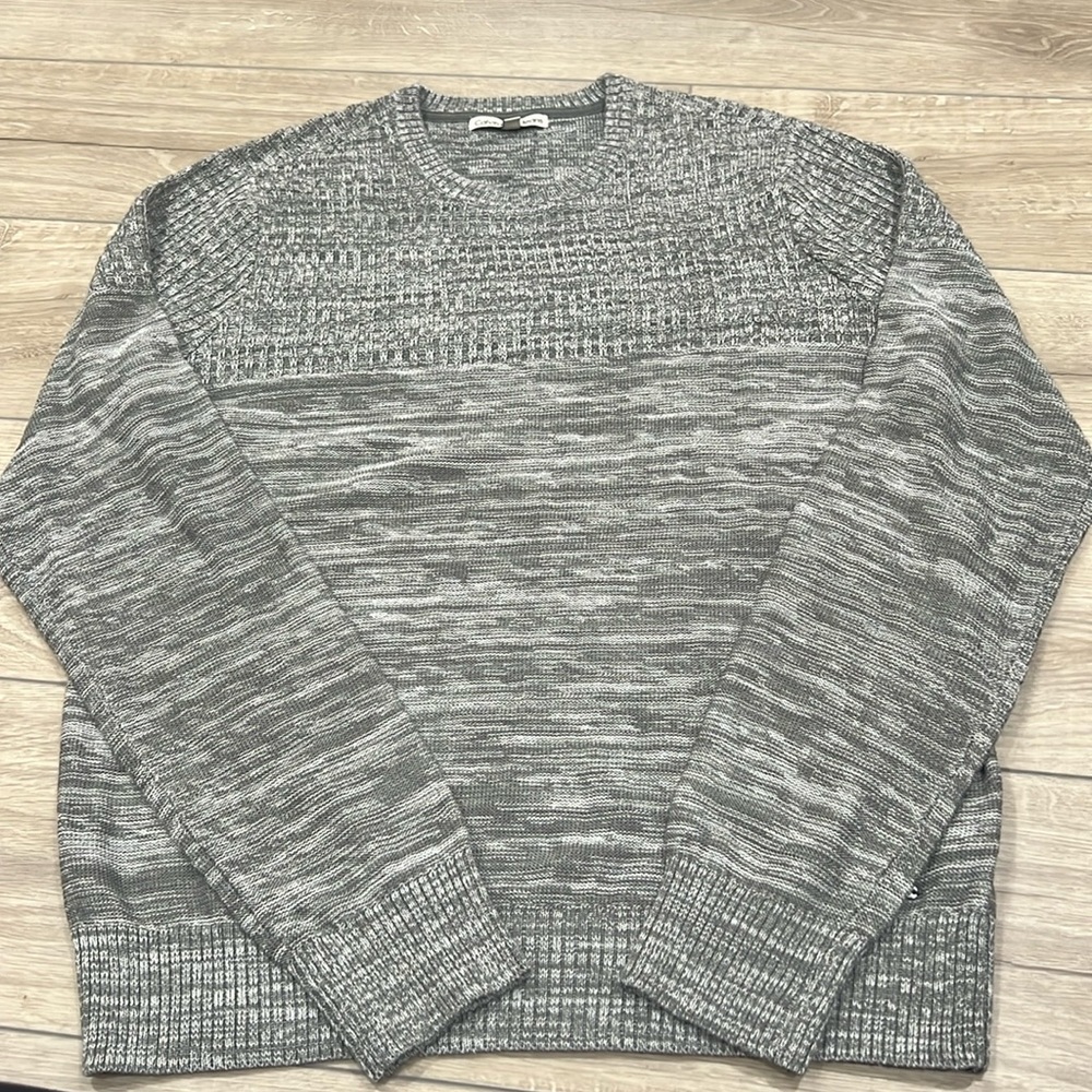 Men’s Calvin Klein sweater, size medium